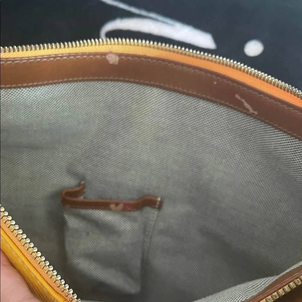 VIDEO- Dooney & Bourke mustard pebbled leather Shoulder Bag